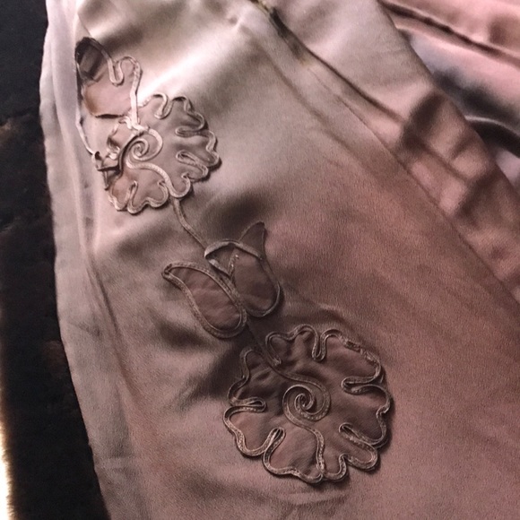 Women’s VINTAGE 1940S BEAVER FINE FURS COAT ABRAHAM & STRAUS Measurements in pic - Picture 16 of 16